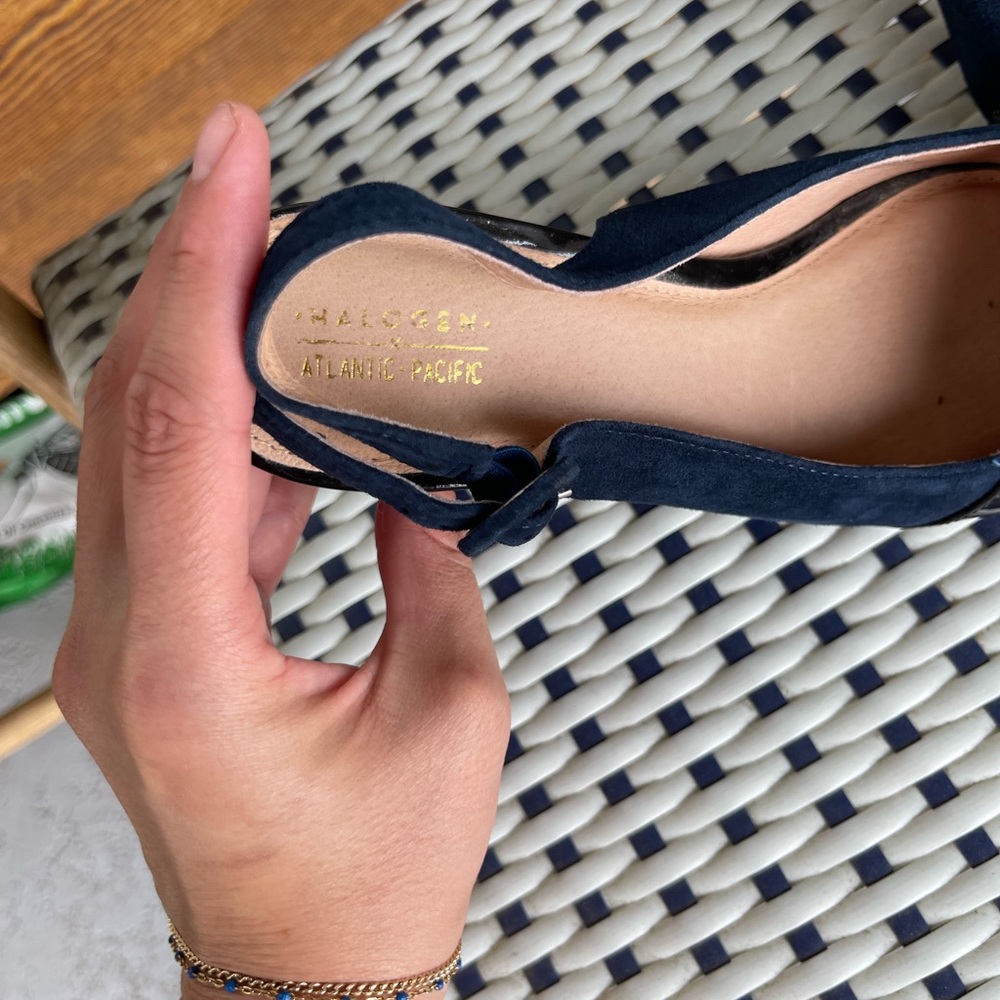 Halogen x Atlantic-Pacific Women's Slingback Pump Sz 7M - Picture 8 of 9